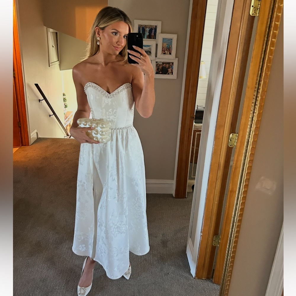 V. Chapman White Strapless Satin Jacquard Midi Dress